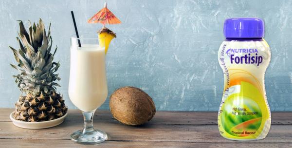 Pina Colada made - Fortisip Tropical