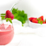 Strawberry mint shake – Serves 1 - Fresubin Protein Energy Wild Strawberry